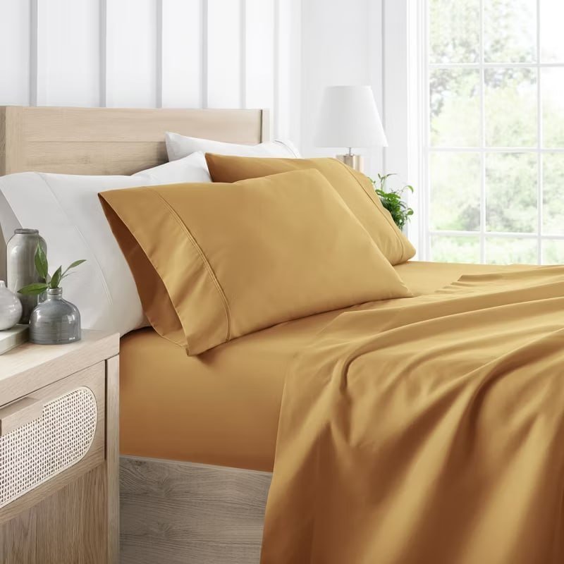 4 Piece Bed Sheet Set Solid Double Brushed Microfiber, Ultra Soft, Deep Pocket - Becky Cameron, Mint Green, Queen