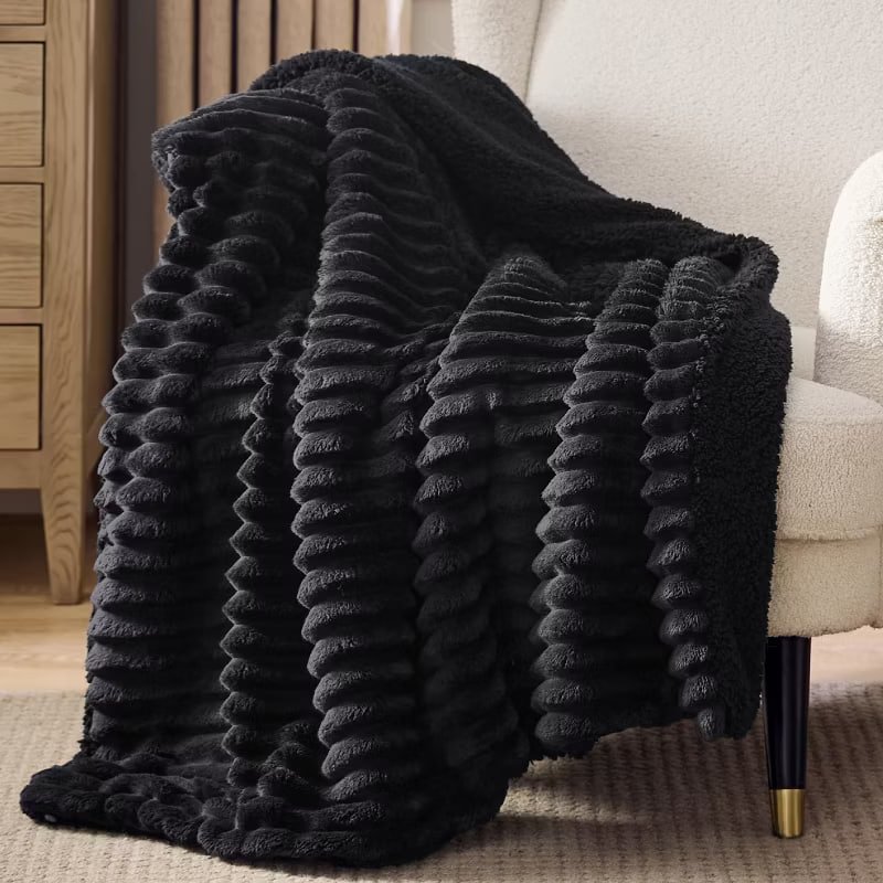 Bedsure Plush Fleece Throw Blanket - Lightweight Soft Couch Blanket, Black, 50x60 In