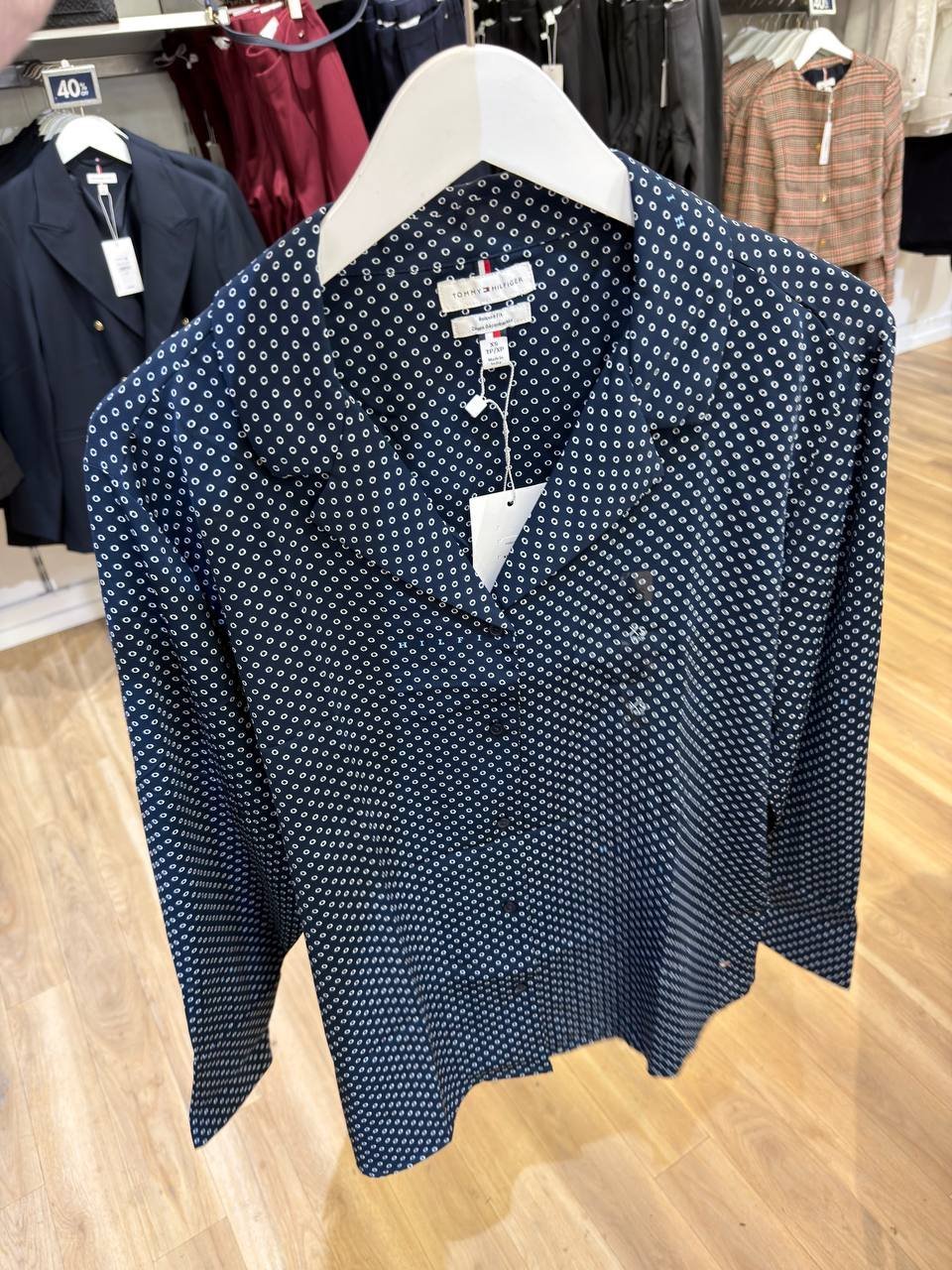 CAMISA