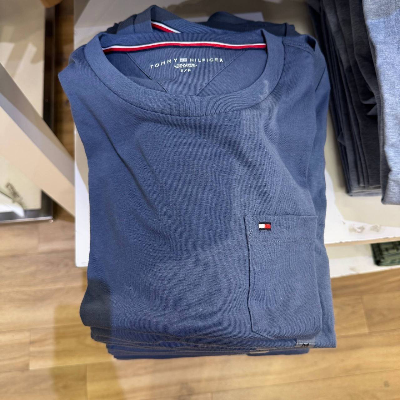 CAMISETA