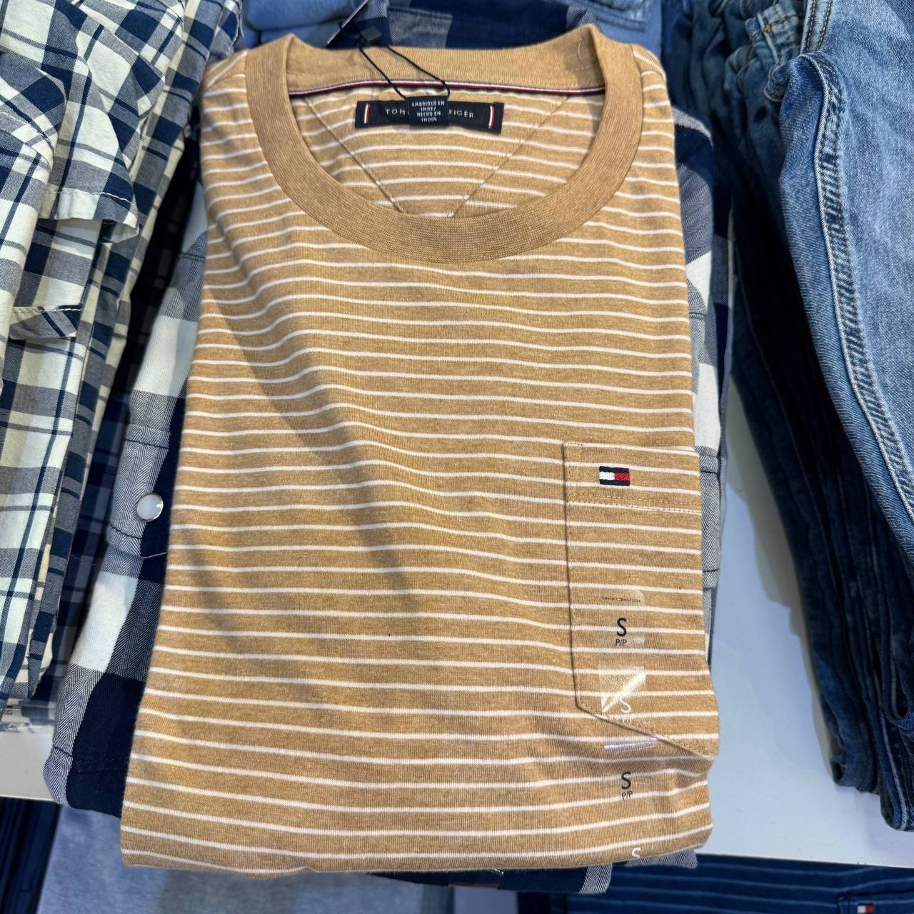 CAMISETA