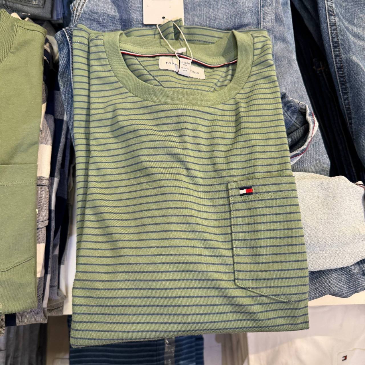 CAMISETA