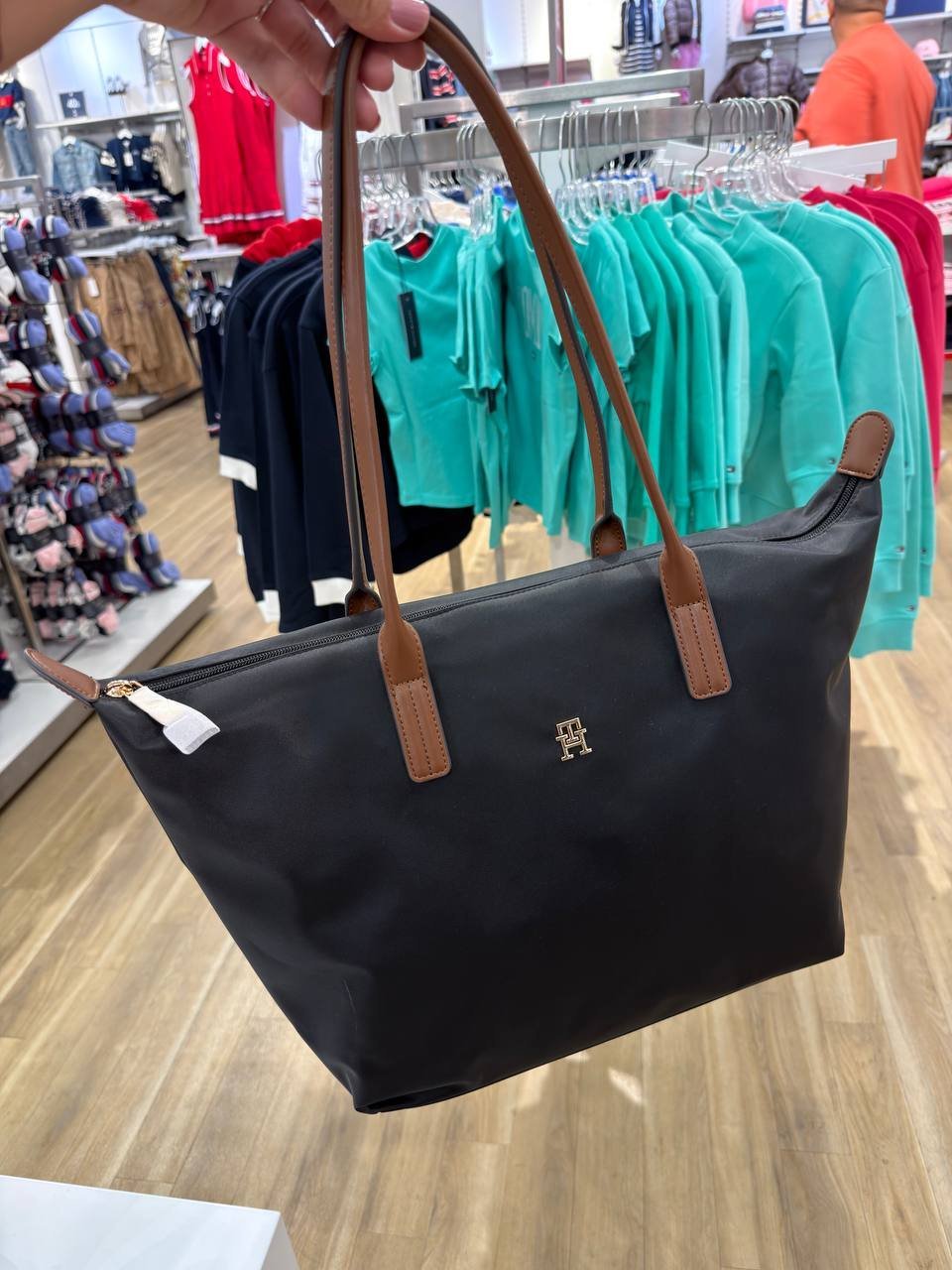 BOLSA DE OMBRO COM ALÇA EXTRA
