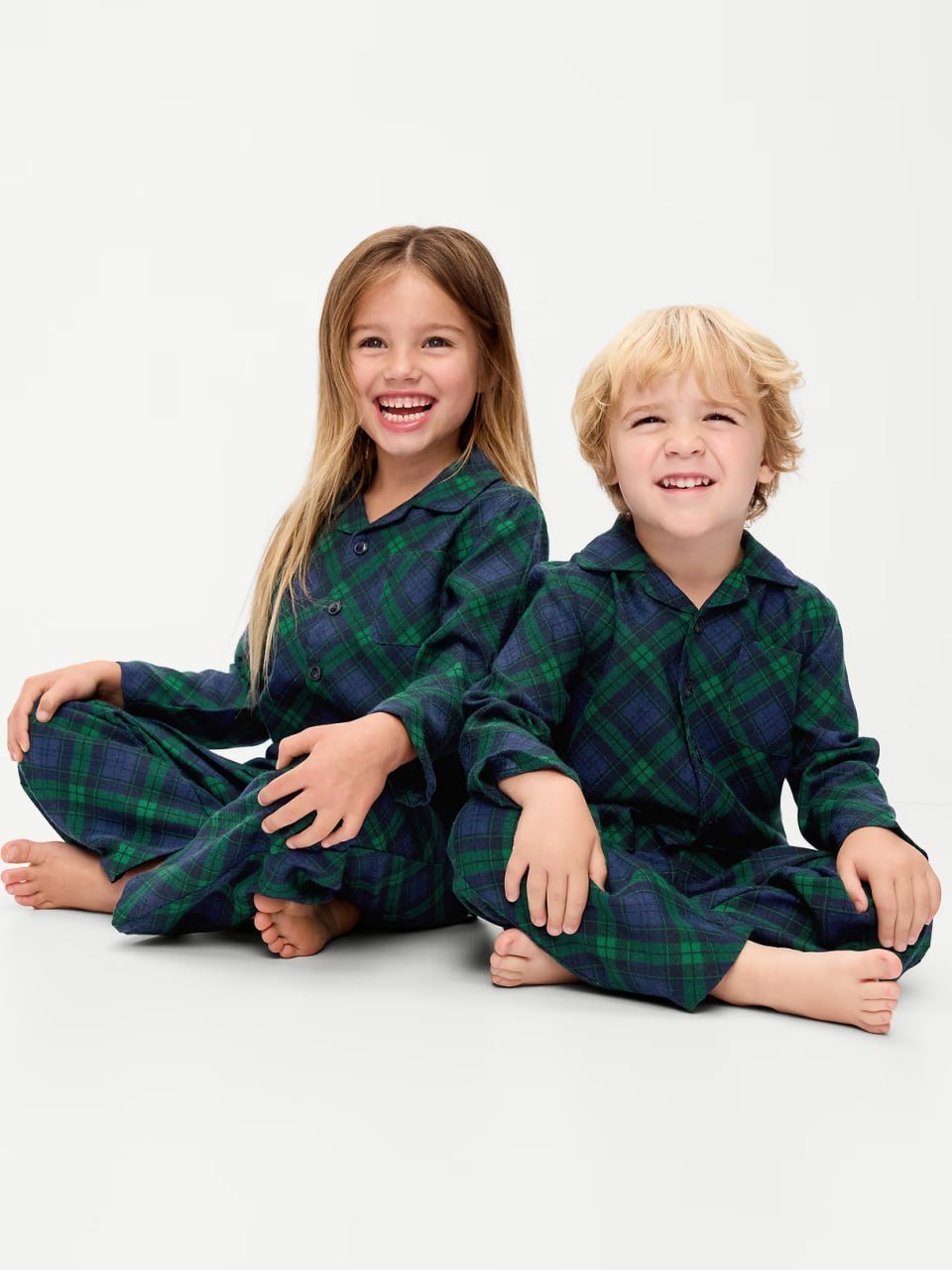 old navy Unisex Flannel Pajama Set for Toddler