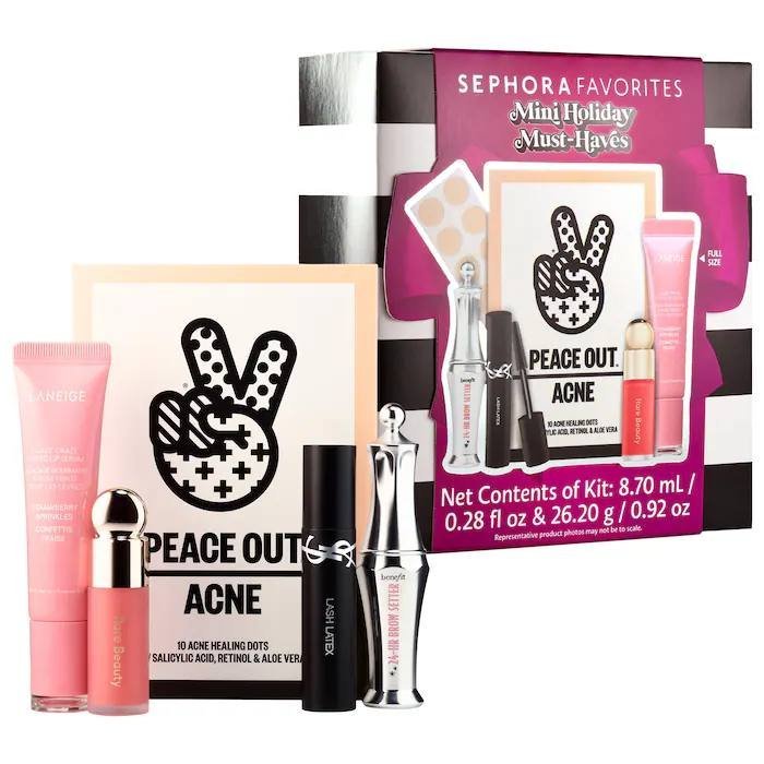 Holiday Must-Haves Makeup & Skincare Value Set pode escolher um perfume