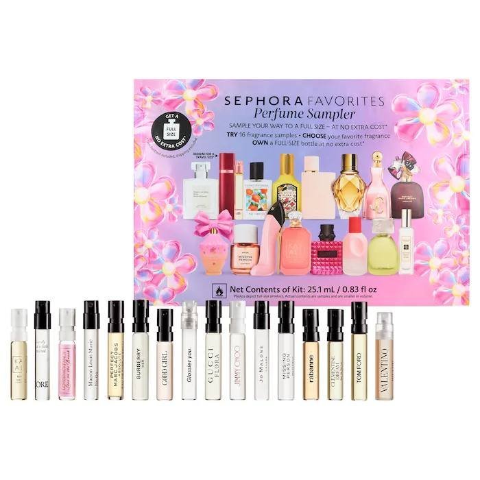Holiday Must-Haves Makeup & Skincare Value Set pode escolher um perfume