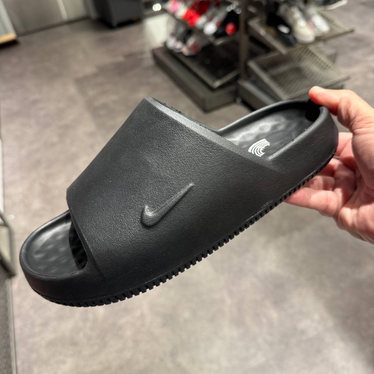 NIKE CALM SLIDE