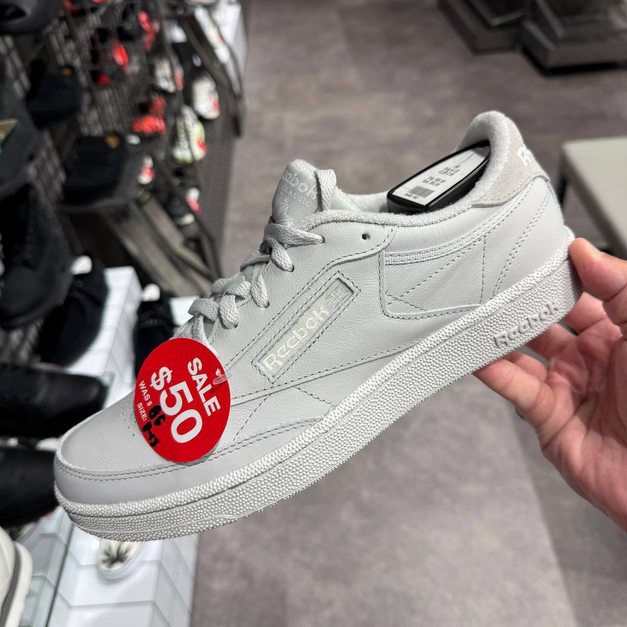 REEBOK CLUB C