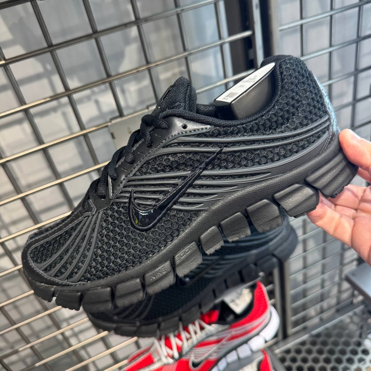 NIKE ZOOM