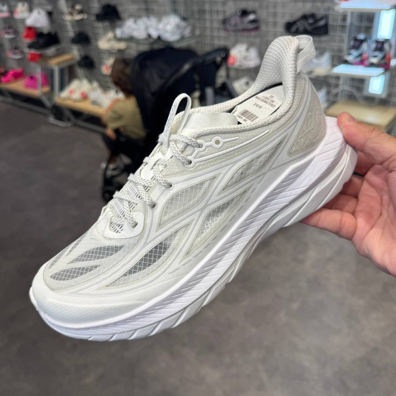 HOKA