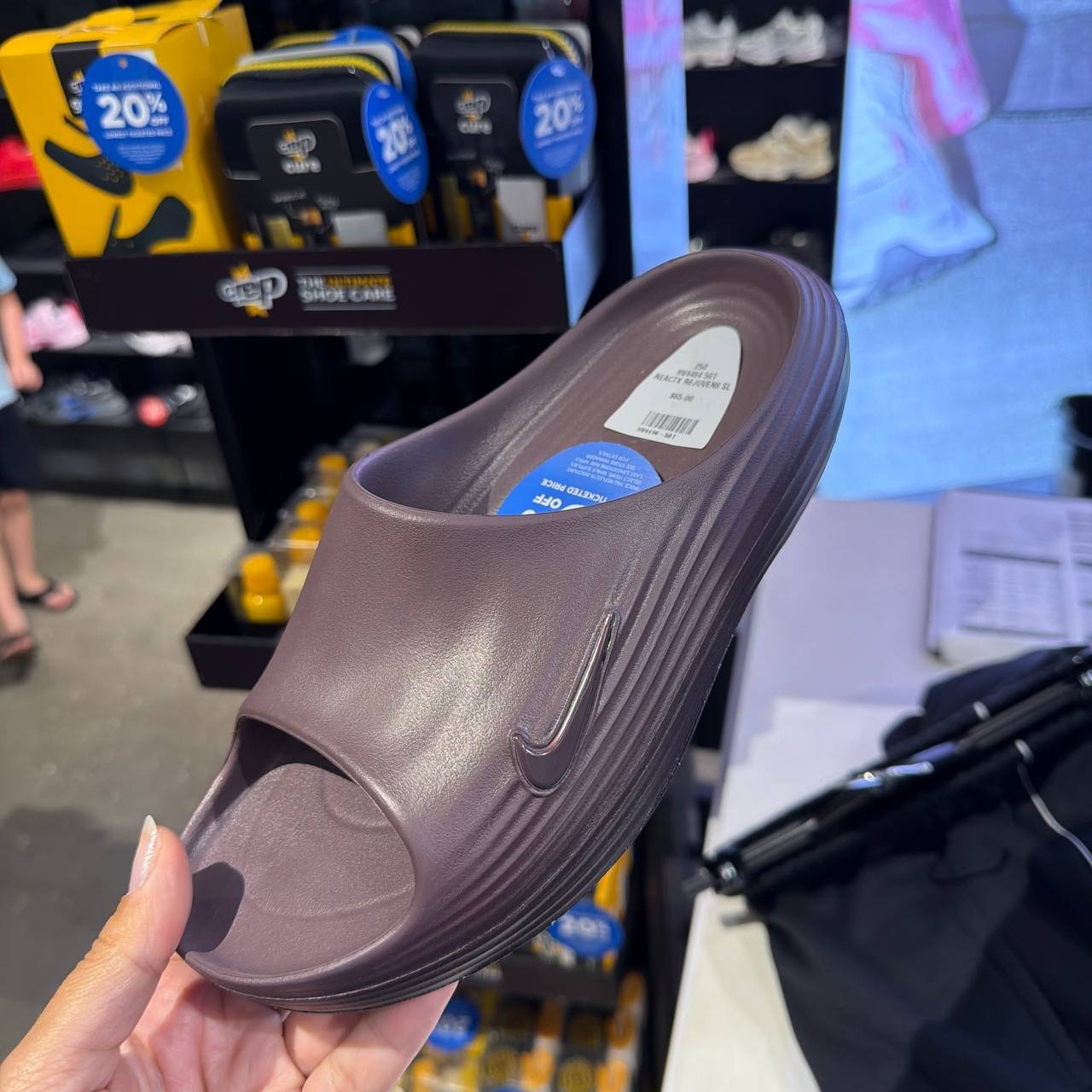 NIKE SLIDE