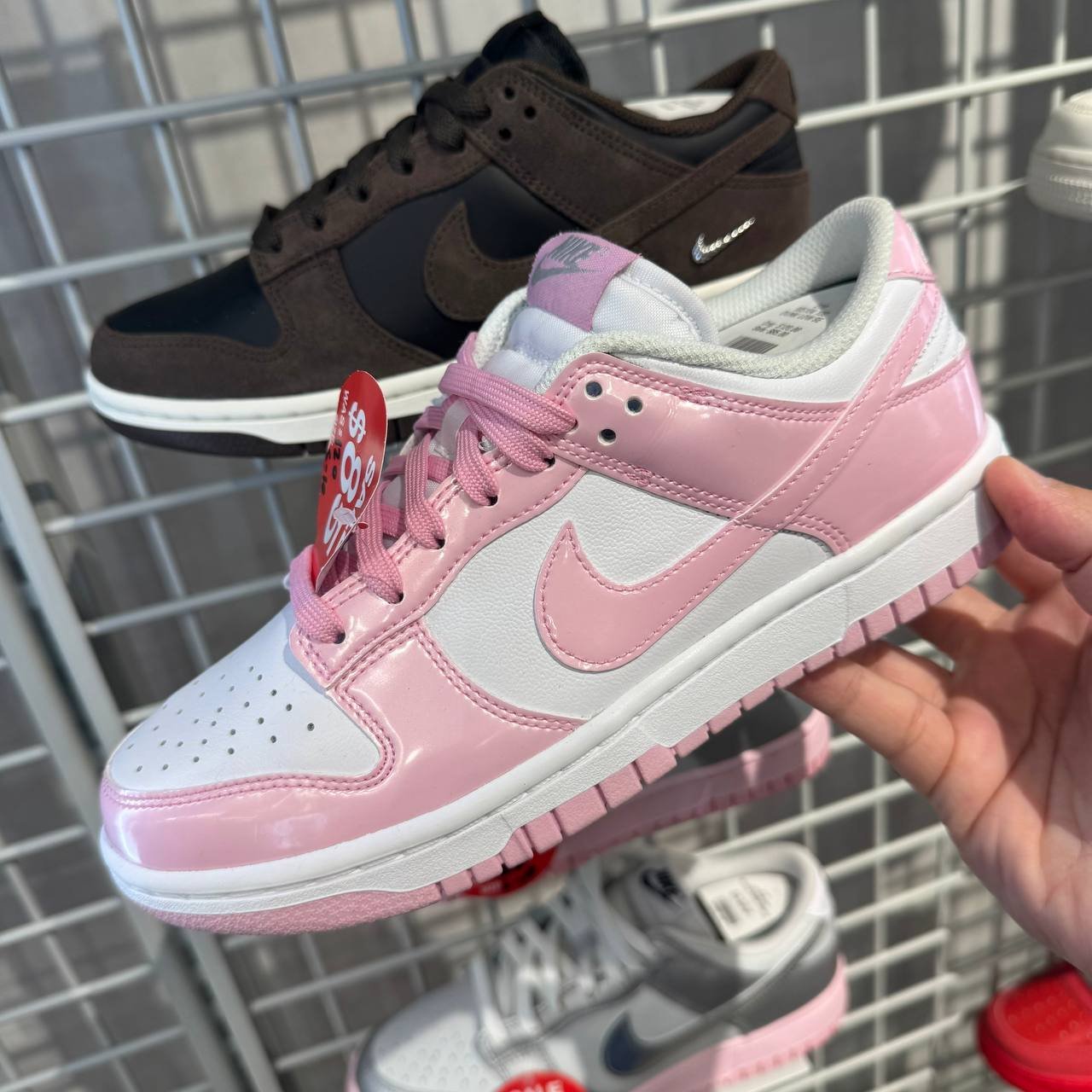 NIKE DUNK LOW