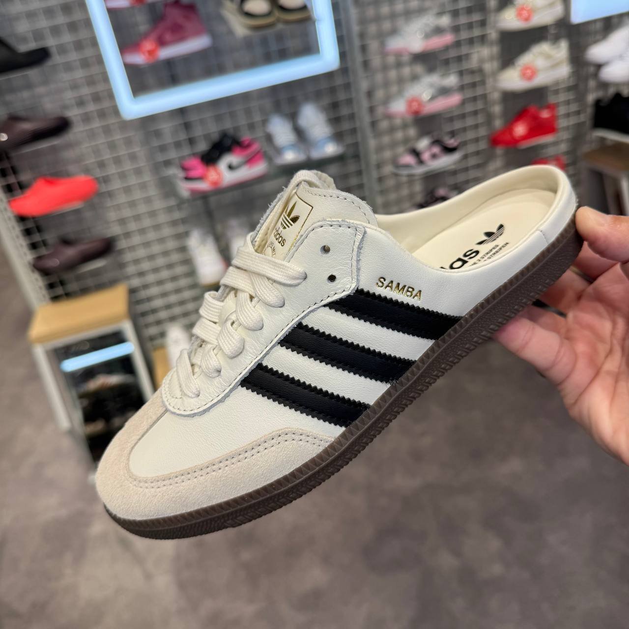 ADIDAS SAMBA