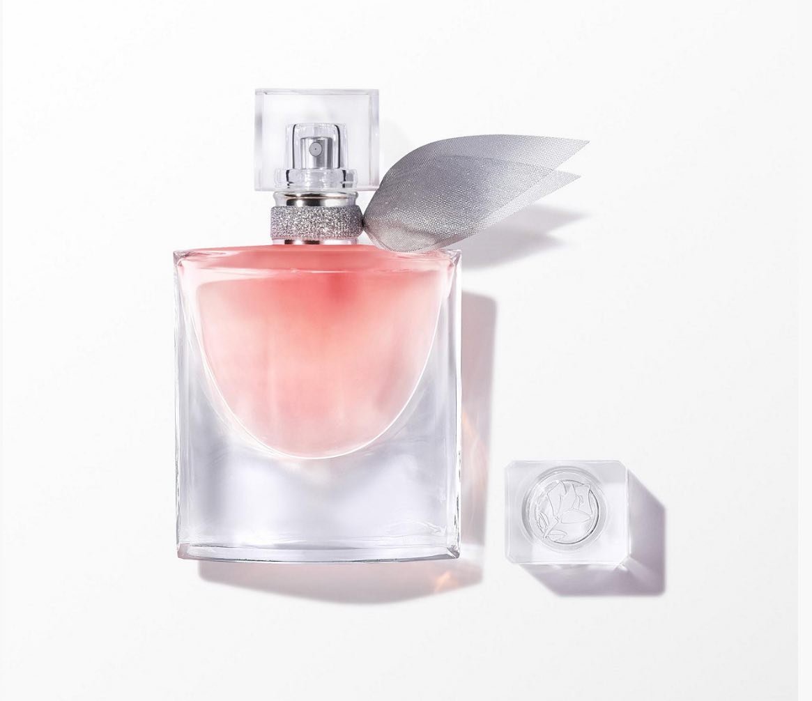 La vie est belle Eau de Parfum Women's Fragrance Refillable, 1 oz.