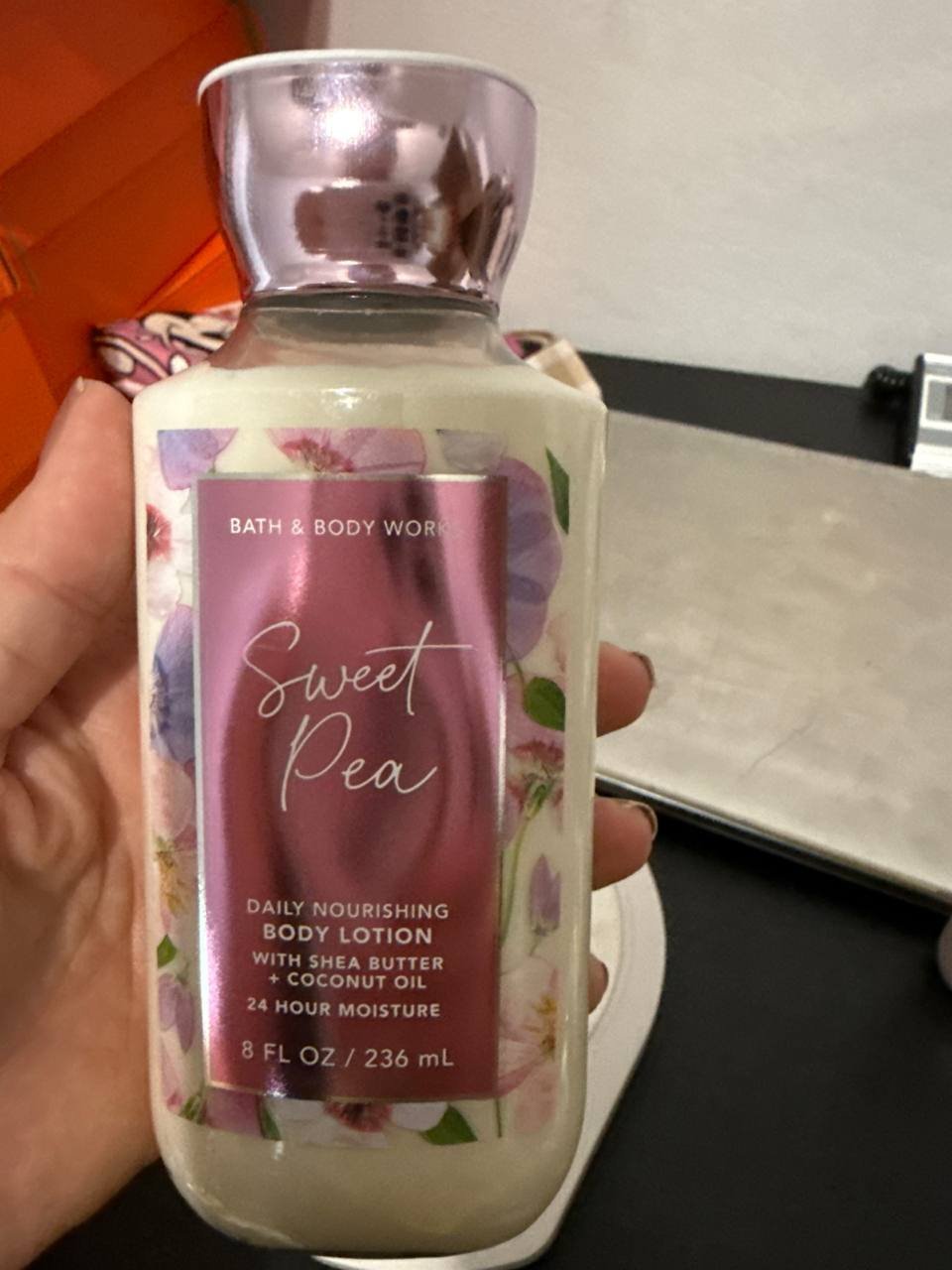 Body Lotion Victoria Secrets