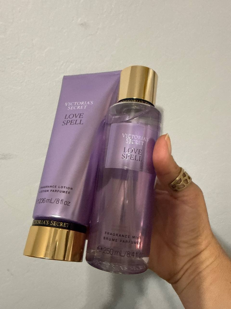 Body Lotion e Body Splash Victoria Secrets