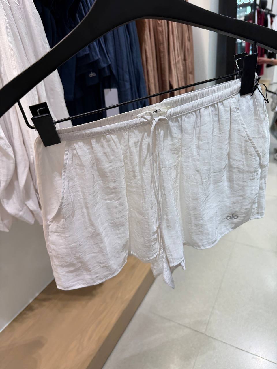 SHORT SEMI SHEER