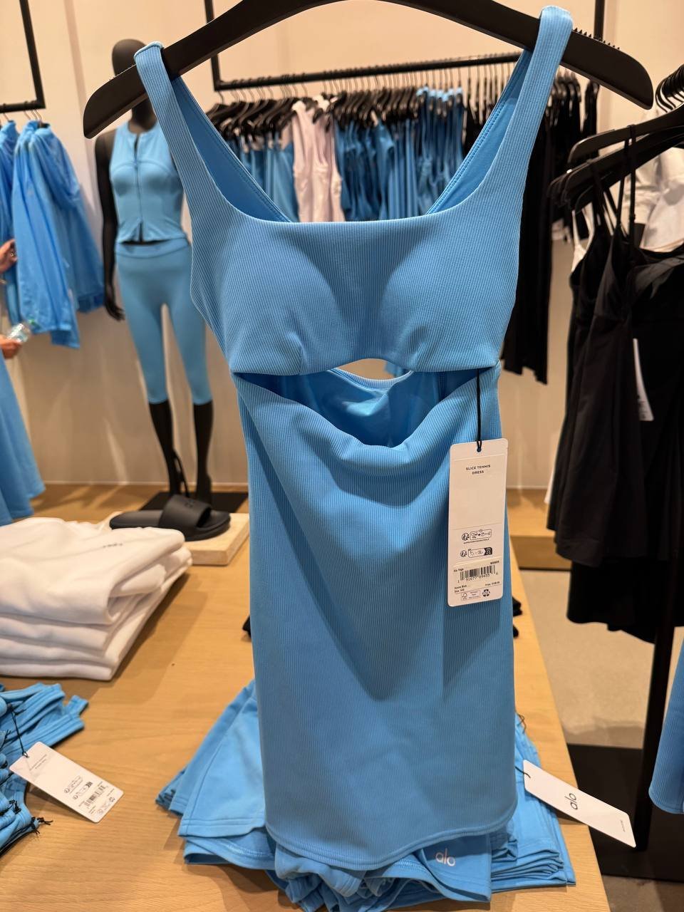 VESTIDO