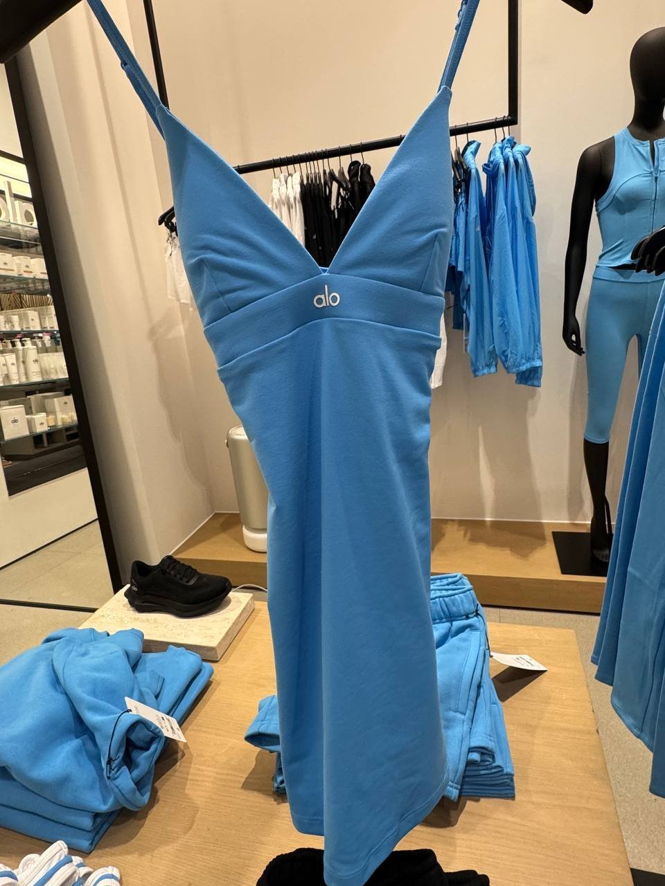 VESTIDO
