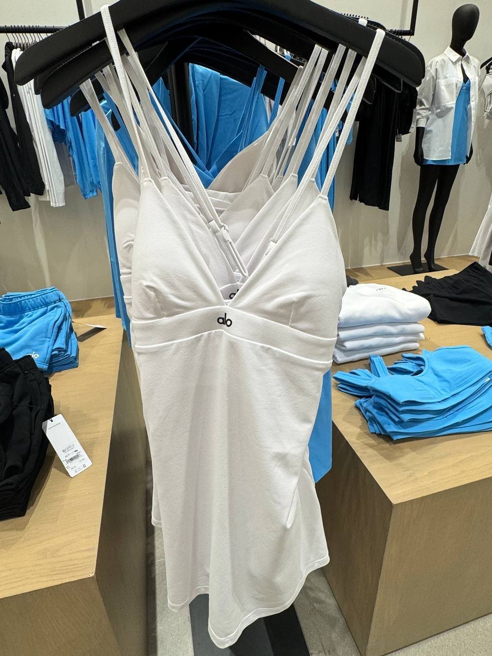 VESTIDO
