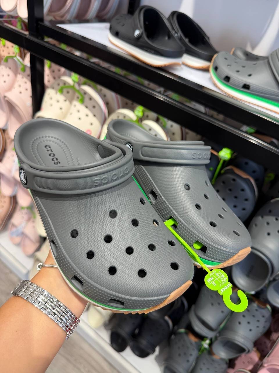 CROCS
