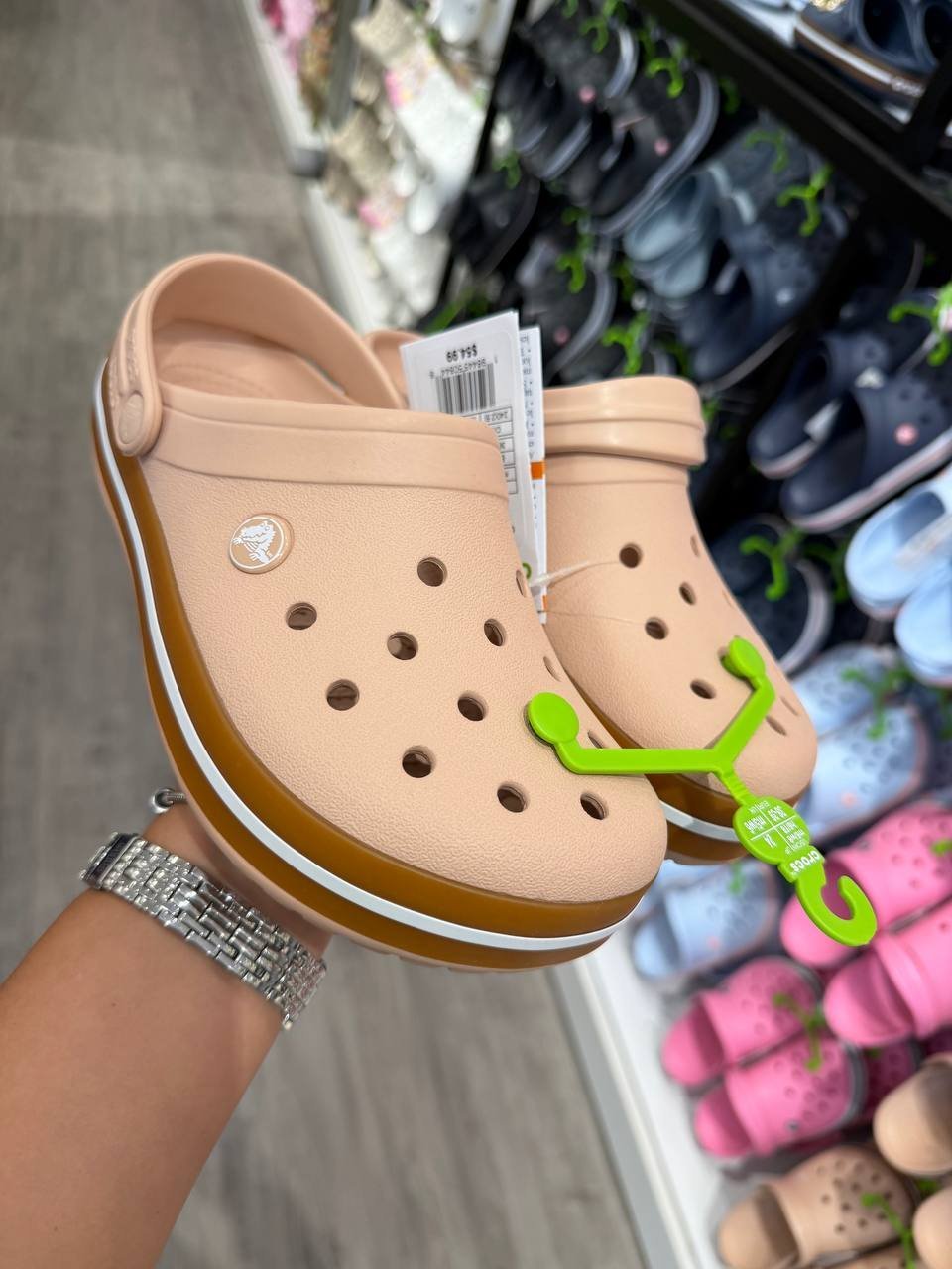 CROCS