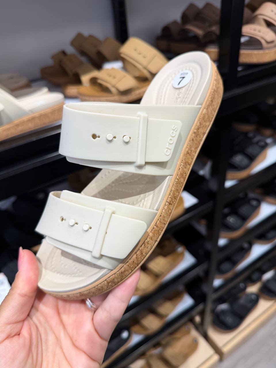 CROCS