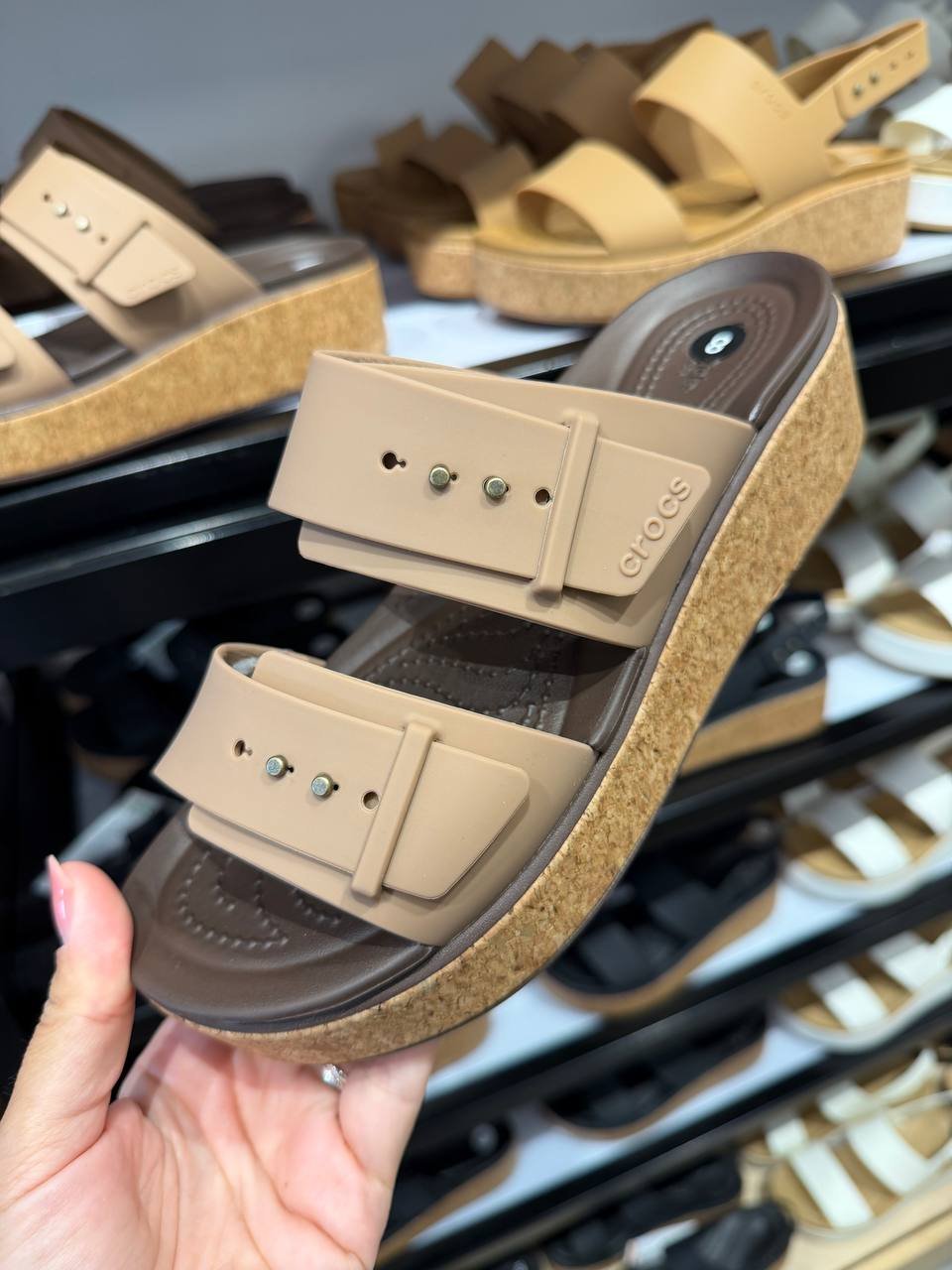 CROCS