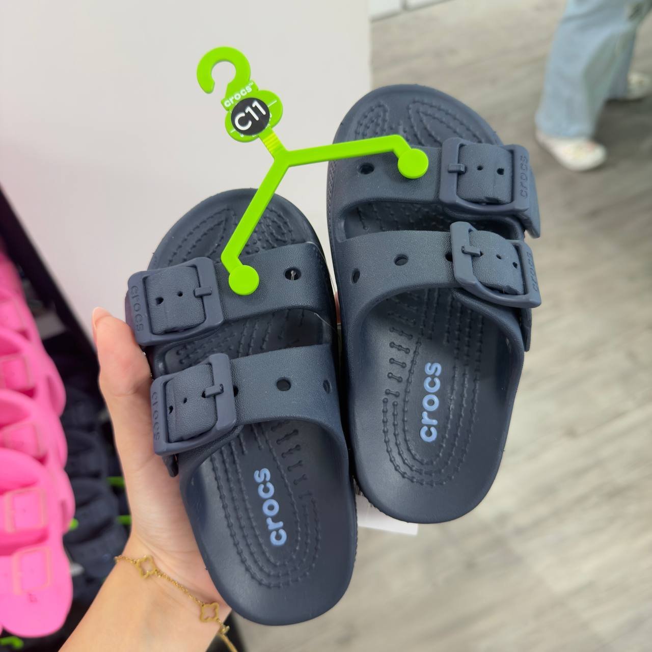 CROCS
