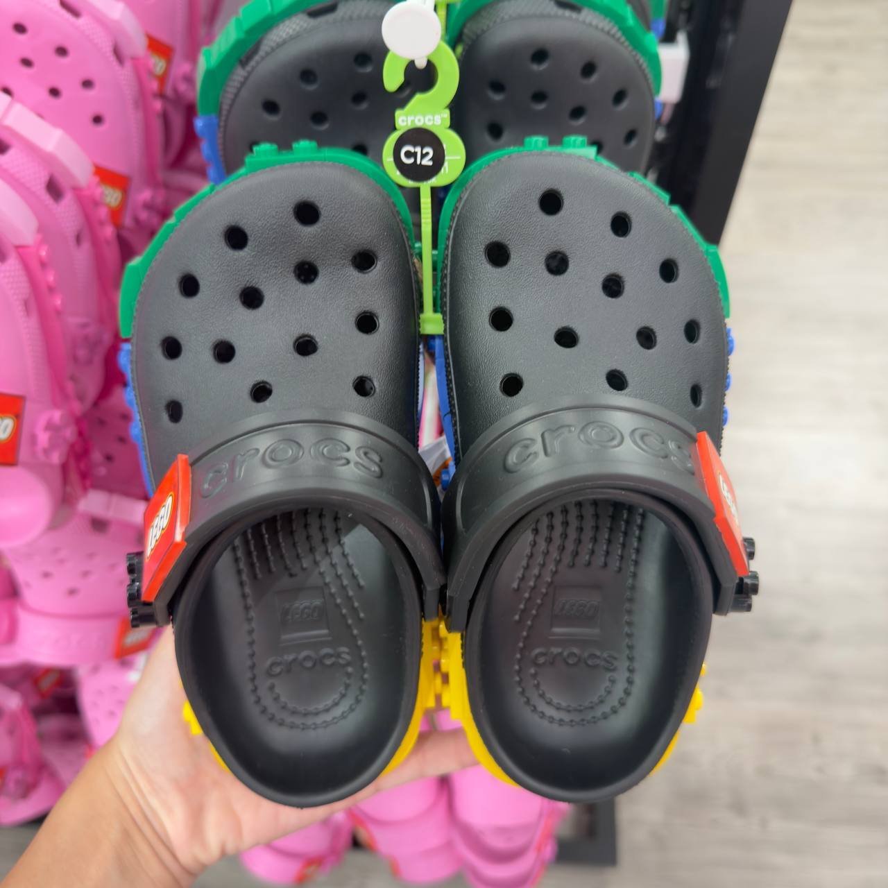 CROCS