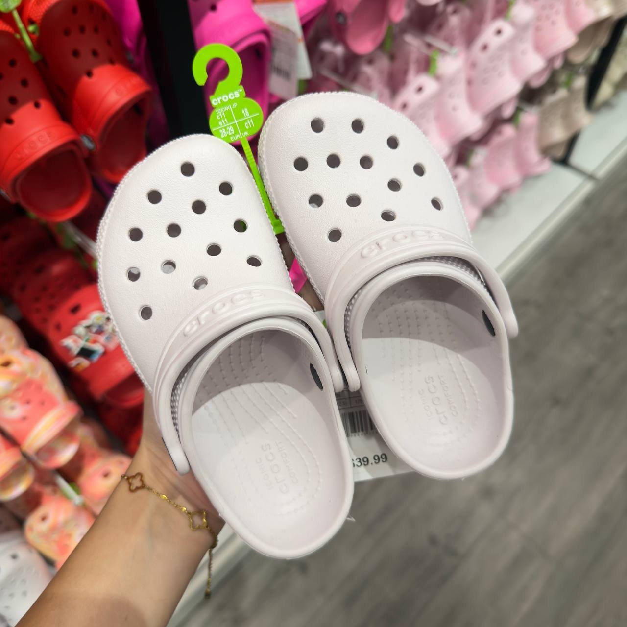 CROCS