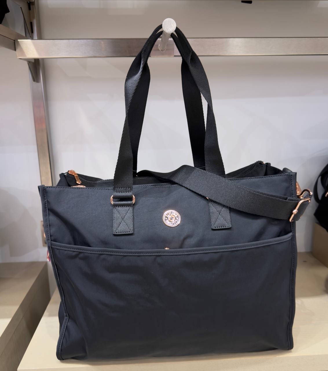 BOLSA DE OMBRO COM ALÇA EXTRA MITRA
