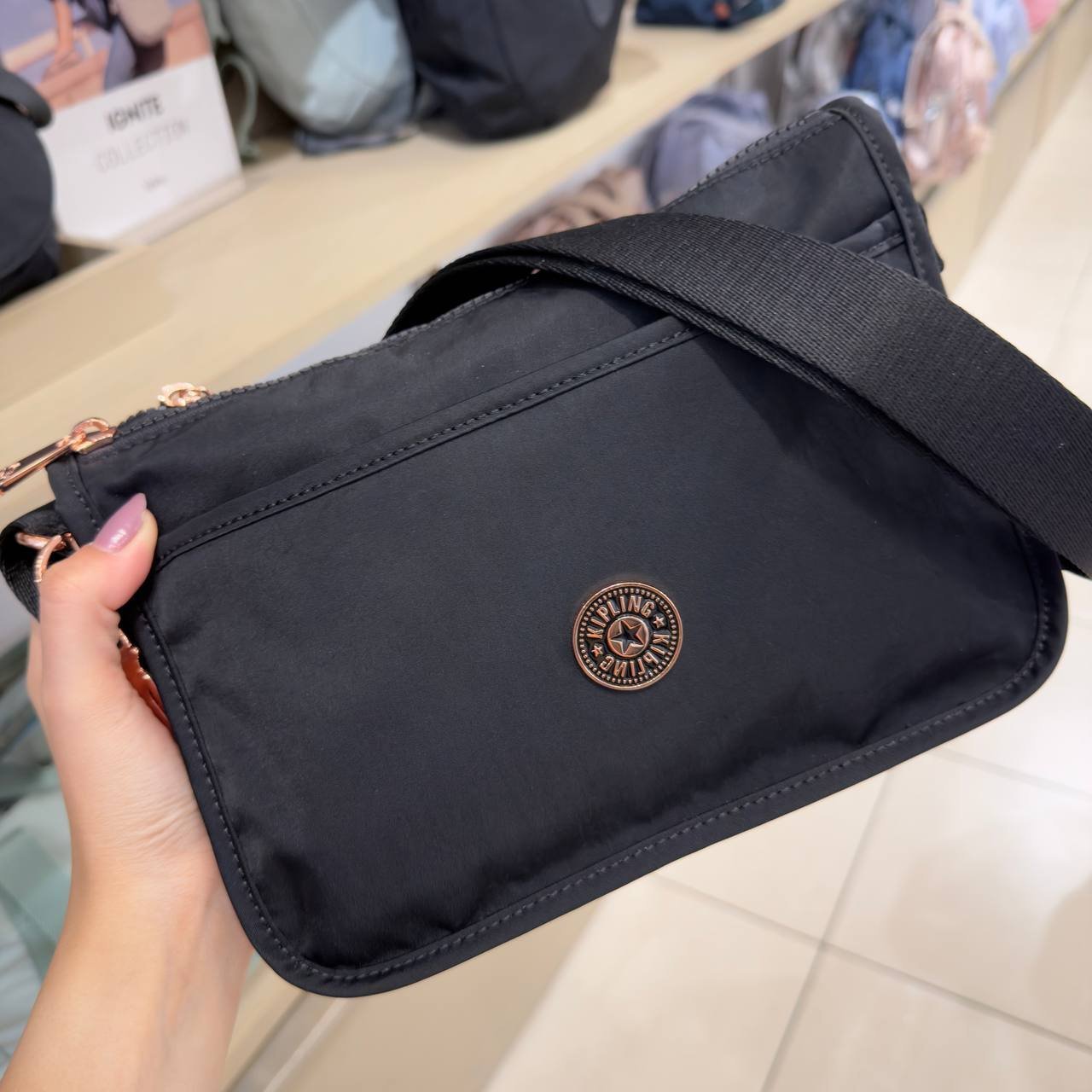 CROSSBODY HAILEY