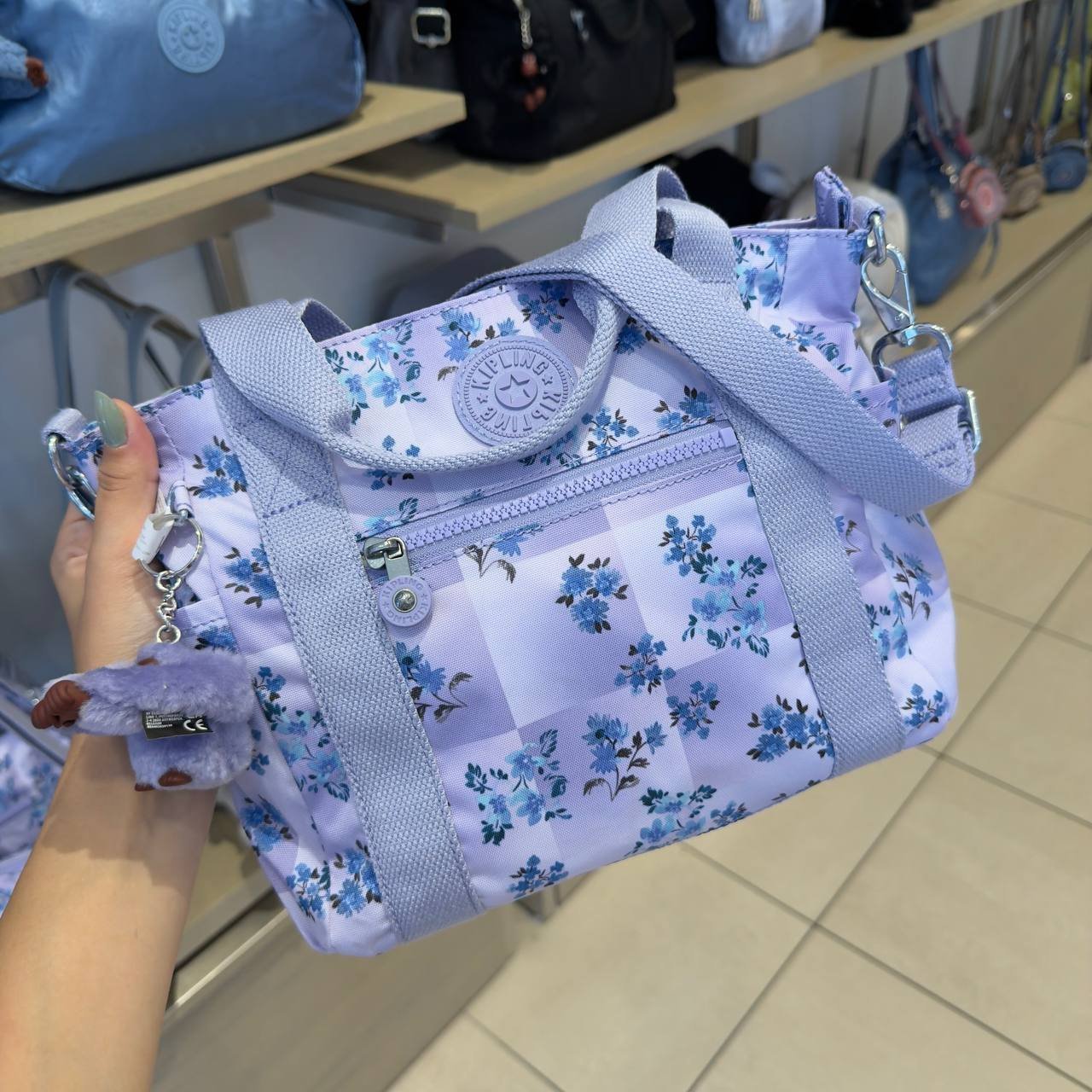 BOLSA DE MÃO COM ALÇA EXTRA RYLAND JAYLA S
