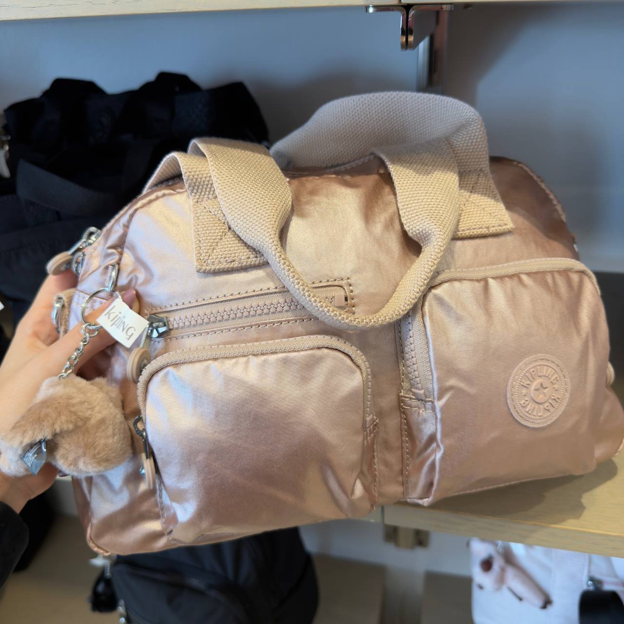 BOLSA DE MÃO COM ALÇA EXTRA RYLAND