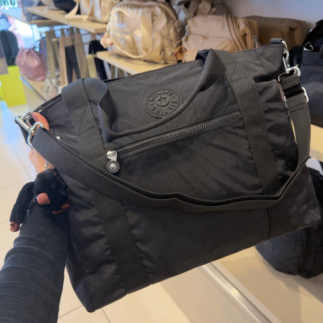 BOLSA DE MÃO COM ALÇA EXTRA JAYLA