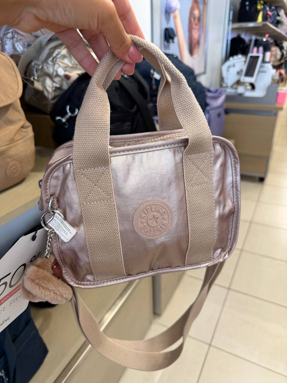BOLSA DE MÃO COM ALÇA EXTRA NADALE
