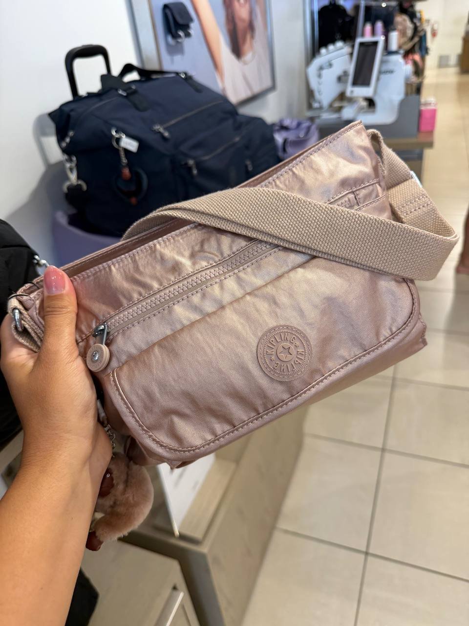 CROSSBODY SYRO