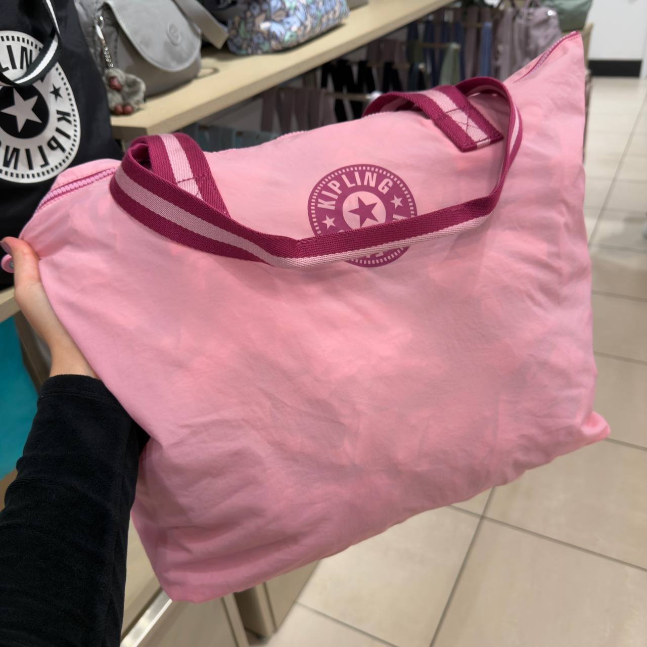 BOLSA DE OMBRO DAVIAN