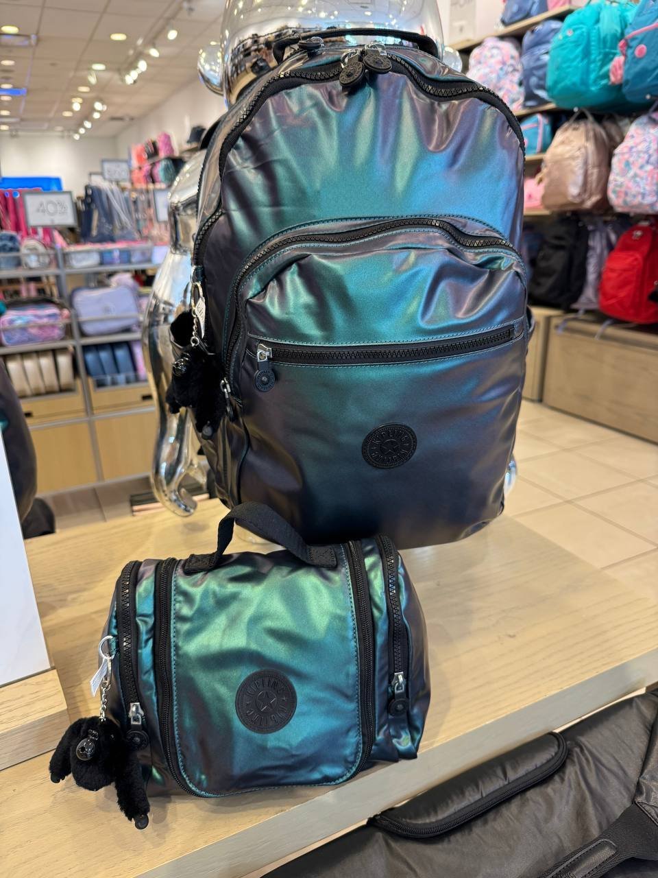 KIT MOCHILA SEOUL
