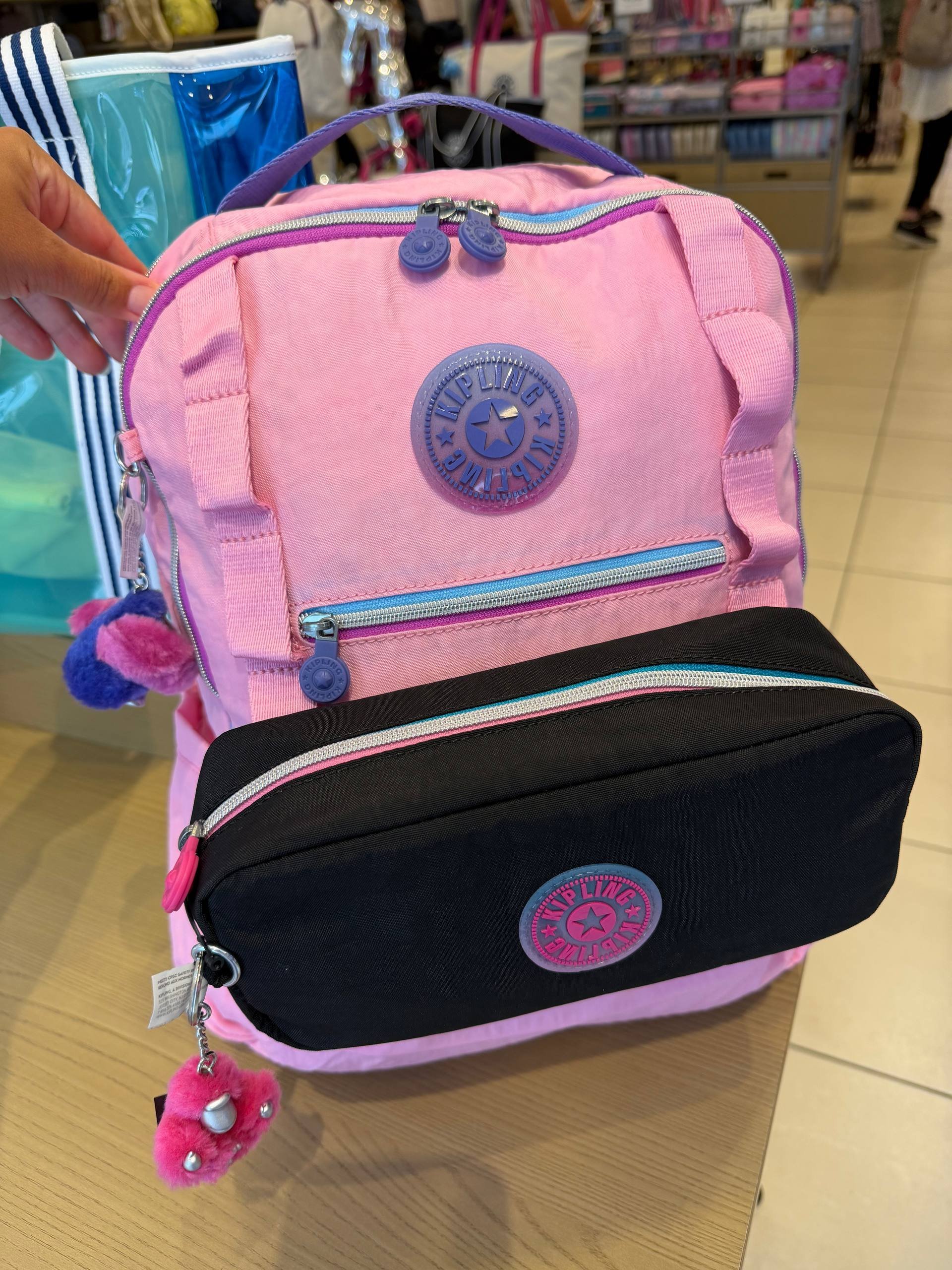KIT MOCHILA E ESTOJO