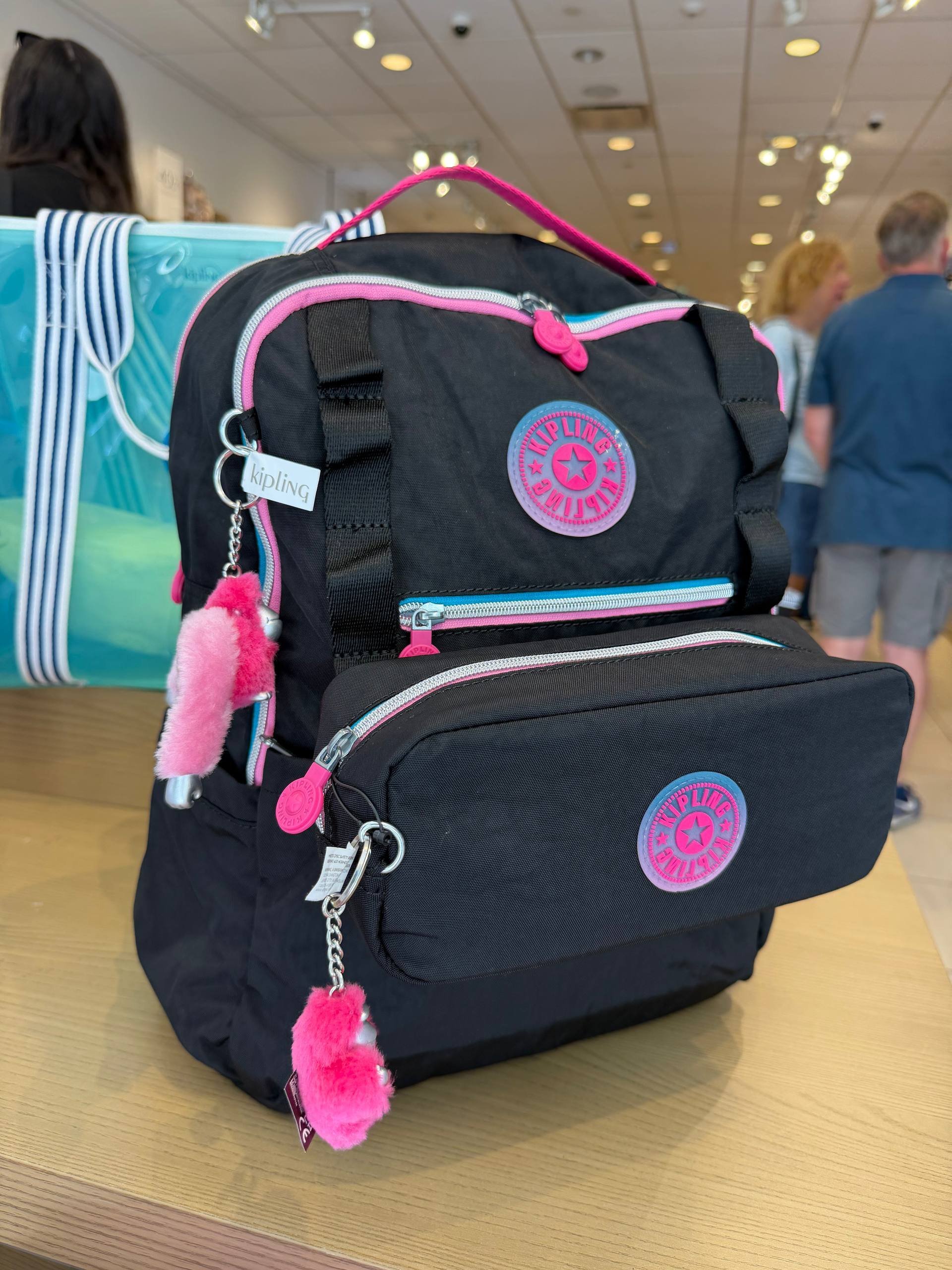 KIT MOCHILA E ESTOJO