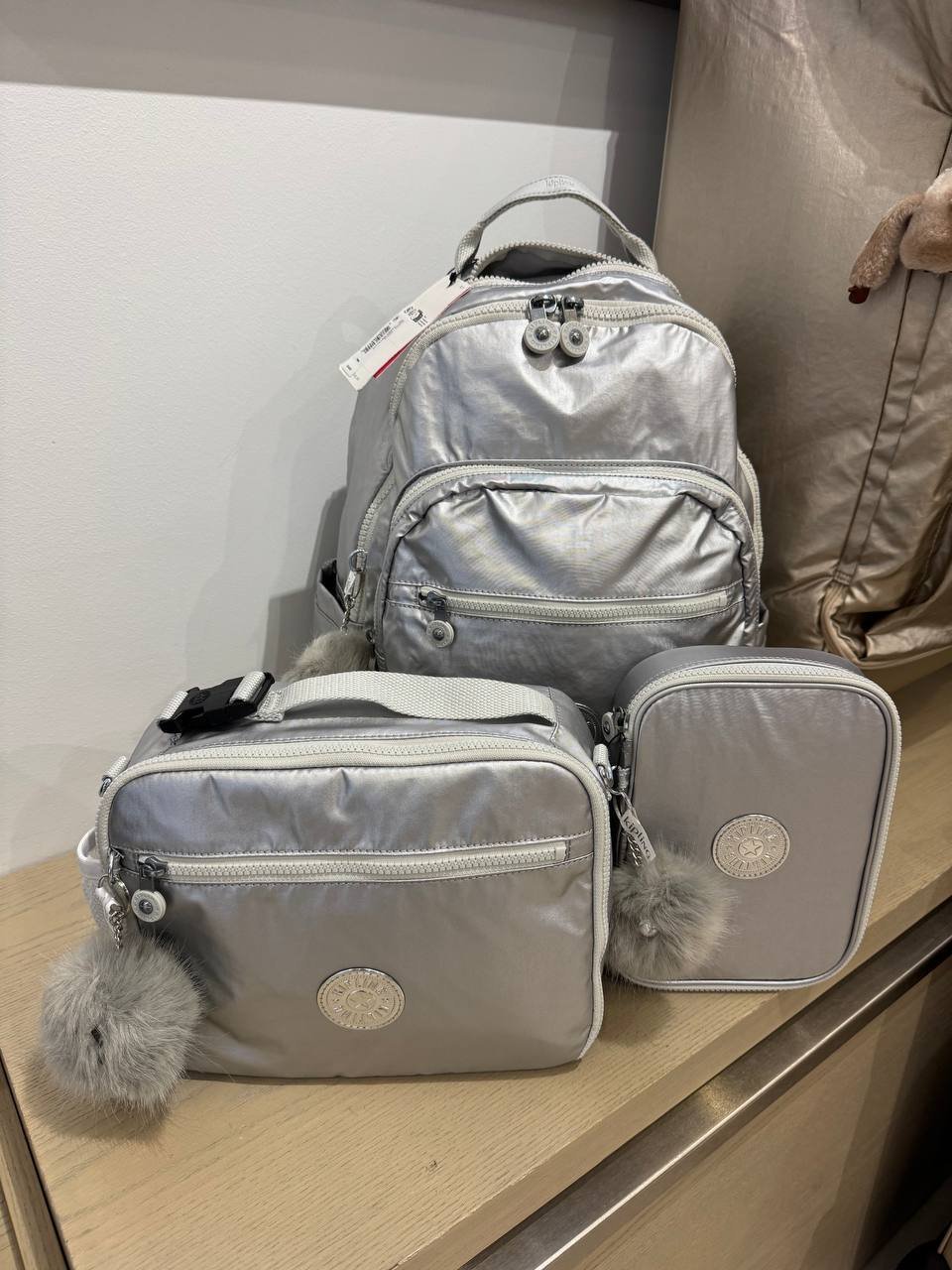 KIT MOCHILA SEOUL