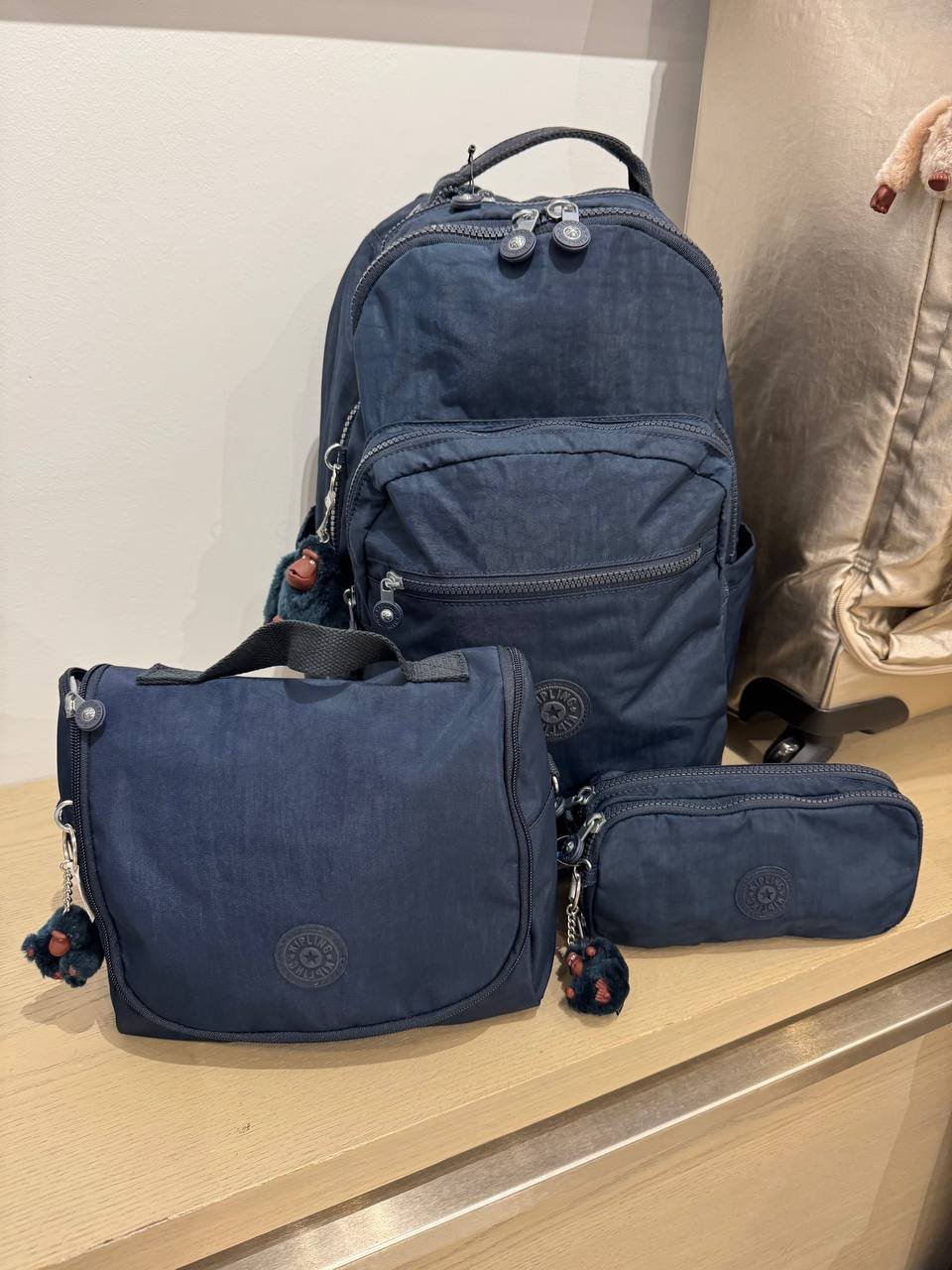 KIT MOCHILA SEOUL