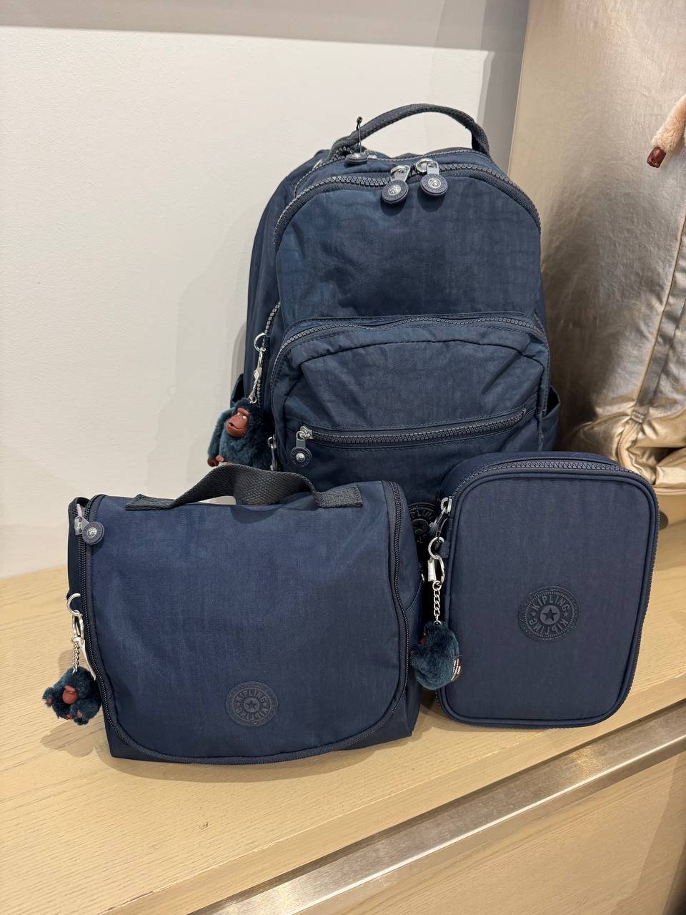 KIT MOCHILA SEOUL