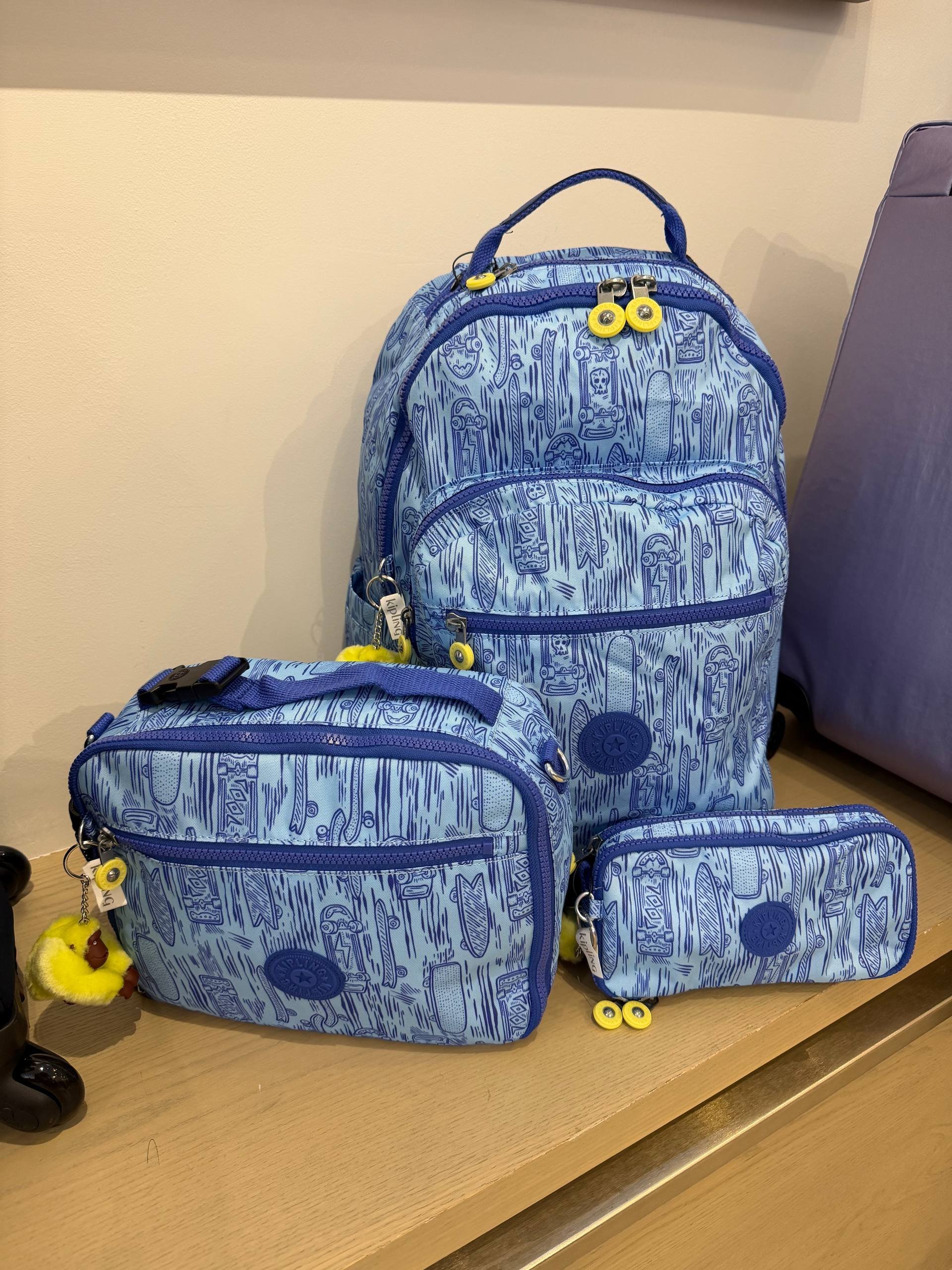 KIT MOCHILA SEOUL