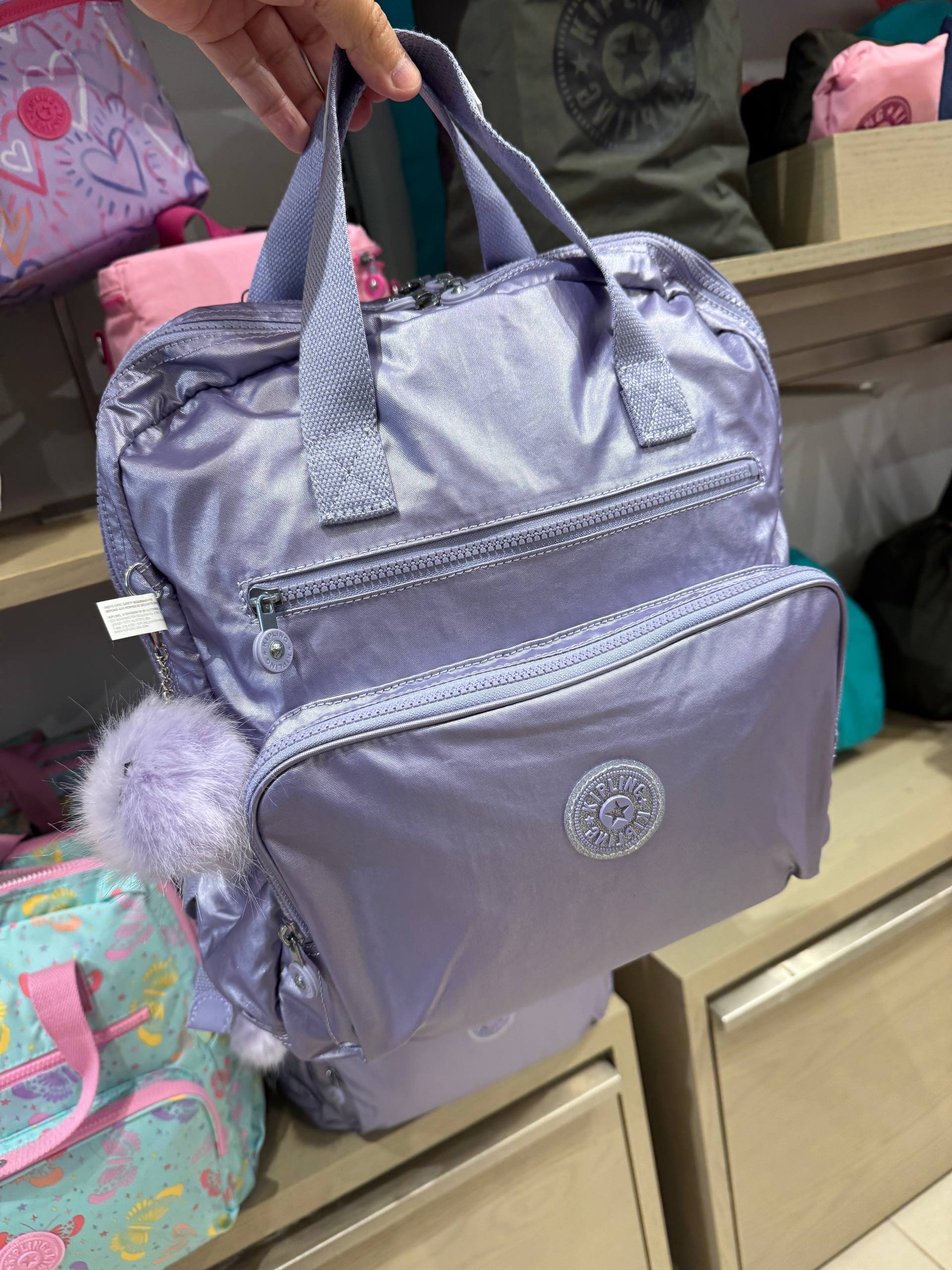 MOCHILA MATERNIDADE AUDRIE COM ALÇA DE MÃO E TROCADOR