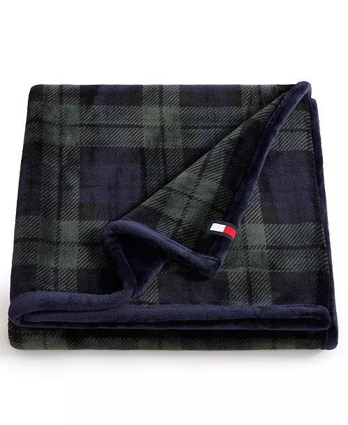 Tommy HilfigerPrinted Plush Plaid Throw, 70 x 50
