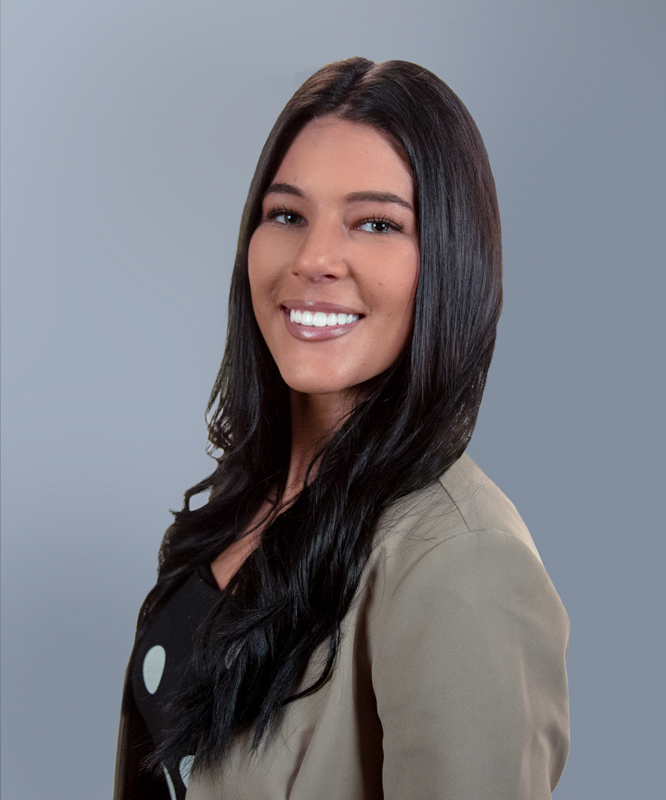 Nicole Beichner Profile Picture