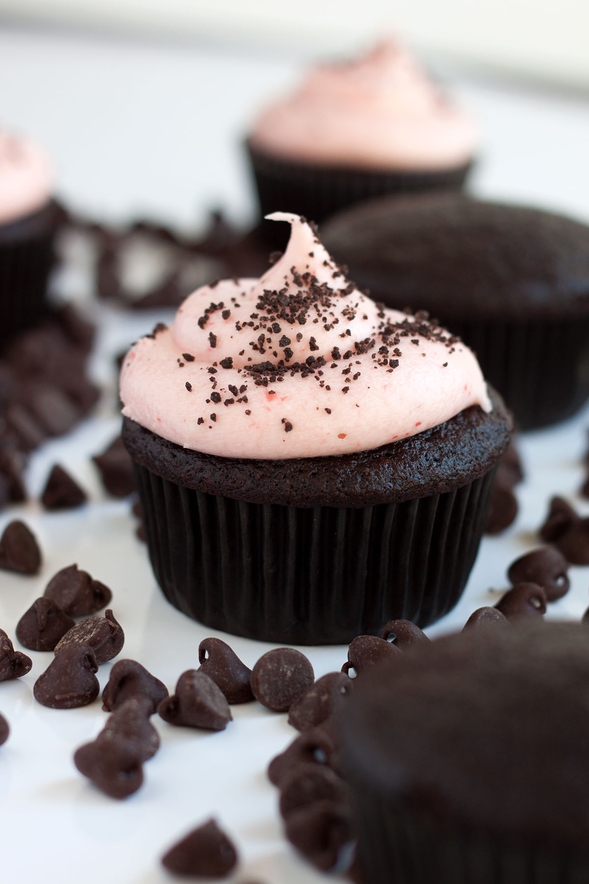 Pink-Me-Up Cupcakes- Paint the Gown Red